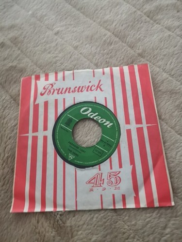 Brunswick single paradise lost - paradise,